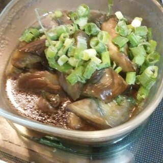 麺つゆで、なすの揚げびたし